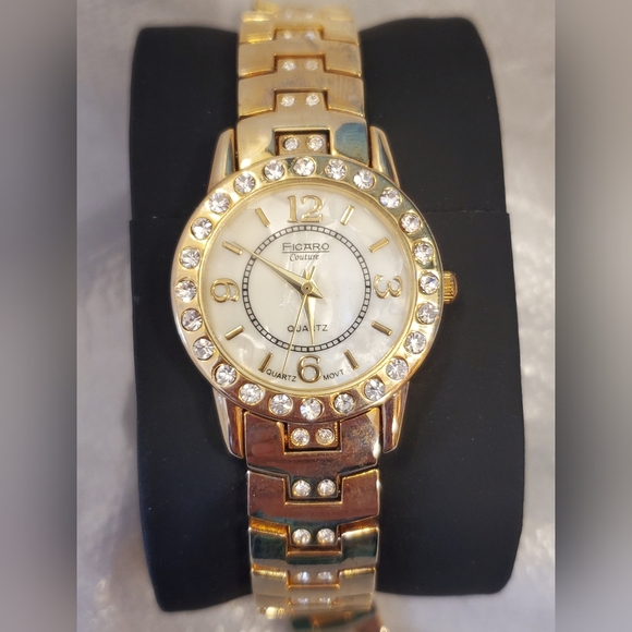 Ficaro Couture Accessories - Ficaro Couture Gold Crystal Women's Watch